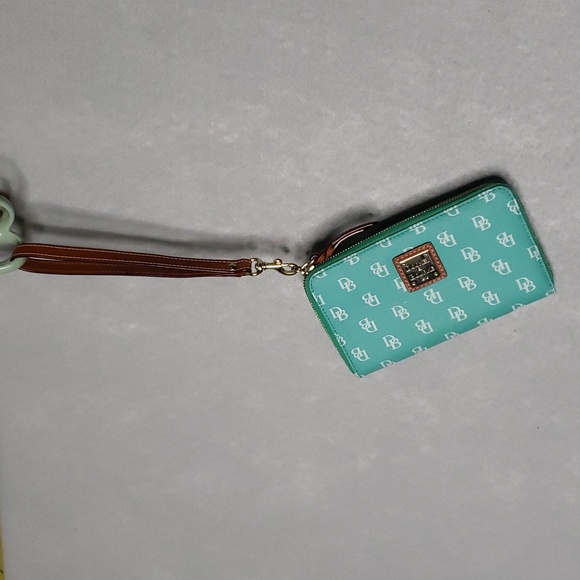 Dooney & Bourke Handbags - Dooney & Bourke Gretta Seafoam Large Zip Around Wristlet Wallet Like New Rare